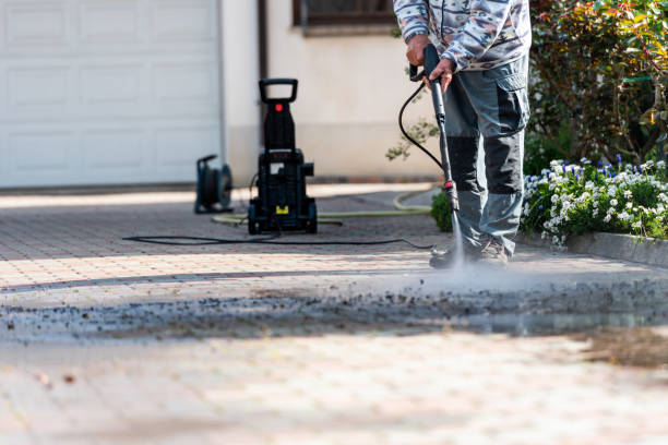 Why Choose Our Certified Pressure Washing Experts for Your Project Needs in Henry, IL?