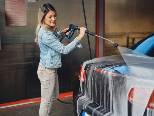 Pressure Washing Estimates in Henry, IL