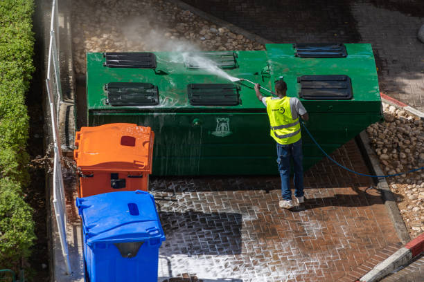Best Local Pressure Washing Services  in Henry, IL